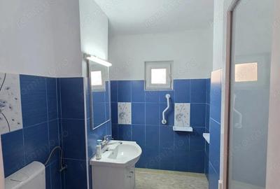 Apartament cu 2 camere semidecomandat în Ovidiu