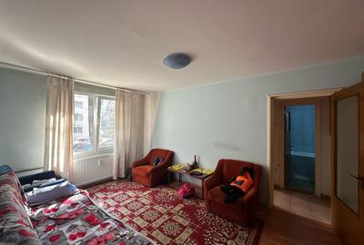 Apartament 2 camere de vanzare Nicolae Grigorescu - Str Vlahita - 2