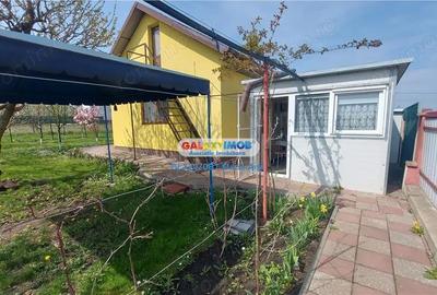 Casă cu Teren 800 Mp în Vest - 2