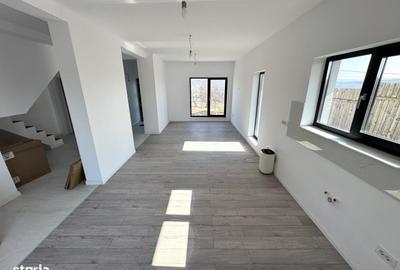 Casă cu 4 camere cu Teren 500 Mp în Ciurea - 2