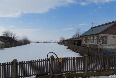 Vand casa ?i teren - 9