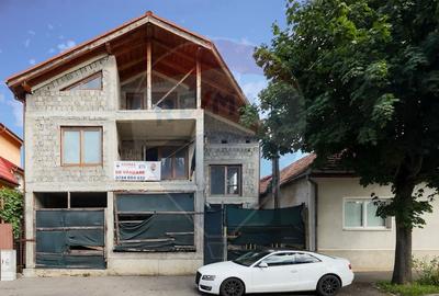 Casă cu 8 camere cu Teren 470 Mp în Gemenii - 2