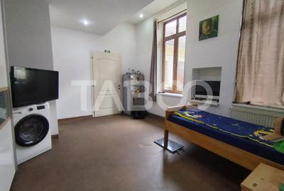 Spatiu de inchiriat Centru Istoric pretabil birouri 100mp - 9