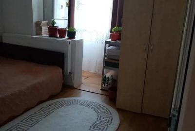 Garsoniera de vanzare