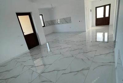 Casă cu 3 camere în Diniaș - 7