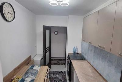 Apartament cu 2 camere decomandat, mobilat în Tractorul - 4
