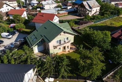 Casă individuală cu 7 camere cu Teren 868 Mp în Trivale - 1