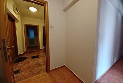 Apartament cu 3 camere decomandat, mobilat în Calea Victoriei - 14