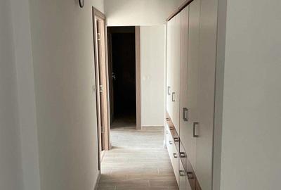 Apartament cu 3 camere decomandat în Soarelui - 1