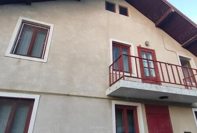 Casă cu 6 camere cu Teren 570 Mp în Aradului - 4