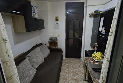 Apartament cu 2 camere decomandat în Inel I - 10