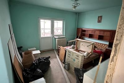 APARTAMENT 3 CAMERE 2/8 BL 1991 HOL H REABILITAT APROPRIERE METROU PARC 4 MINUTE - 3