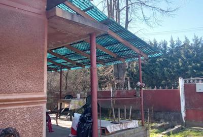 Casă cu 2 camere cu Teren 1180 Mp în Săvârșin - 1