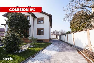 Casă cu 5 camere cu Teren 875 Mp în Cârcea - 1