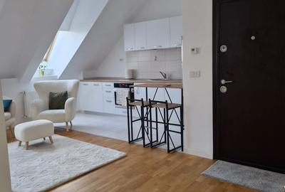 Apartament semidecomandat, mobilat în Parcul Carol - 1