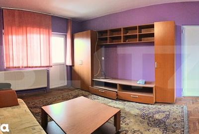 Casă cu 7 camere cu Teren 1023 Mp în Central