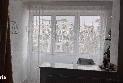 Apartament cu 2 camere decomandat în Fundeni - 3