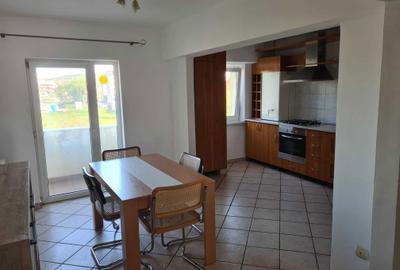Apartament cu 3 camere decomandat în Petru Rareș - 6