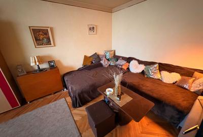 Apartament cu 2 camere decomandat în Central - 4