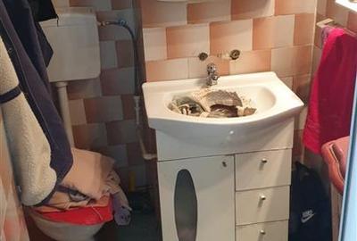 Apartament cu 3 camere decomandat în Buzaului - 14