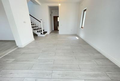 Duplex despartit prin spatiu tehnic Duplex despartit prin spatiu tehnic - 9