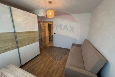 Apartament cu 3 camere de inchiriat in zona Banca Nationala - 3