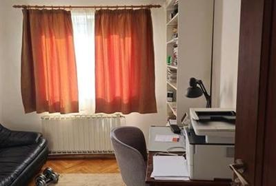 Apartament 4 camere, 2 bai, etaj 1, zona Tractorul - 2