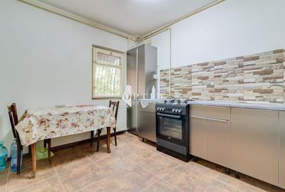 Apartament cu 4 camere decomandat în Panduri - 1