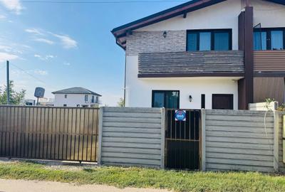 Vila tip duplex | 4 camere | 2 bai | Gata de mutare | Mobilata Vila tip duplex | 4 camere | 2 bai | Gata de mutare | Mobilata - 1