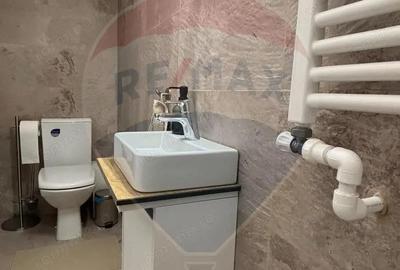 Casa cu etaj de inchiriat pe termen lung Eforie Nord - 8