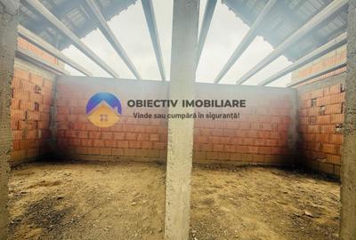 Casa la ro?u-construc?ie solida din caramida Dumb Casa la ro?u-construc?ie solida din caramida Dumb - 3
