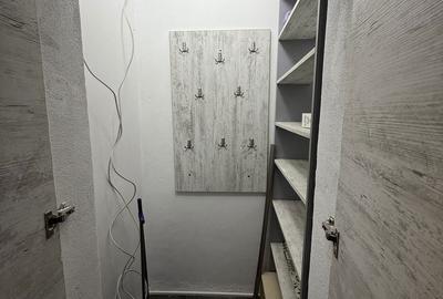 Apartament cu 3 camere semidecomandat în Calea București - 1