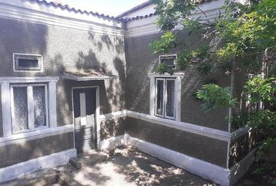 Casă cu 4 camere cu Teren 91 Mp în Central - 5