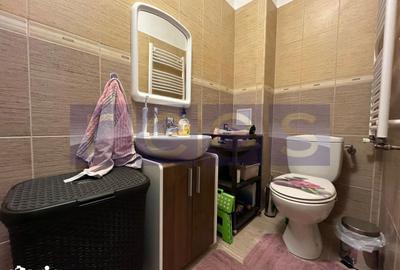 Apartament cu 4 camere decomandat în Central - 13
