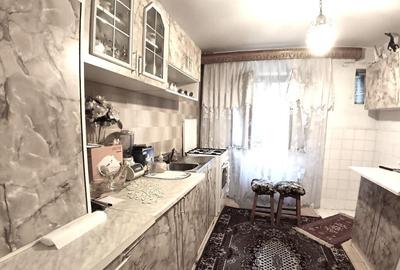 Apartament cu 3 Camere Decomandat in George Enescu - 14