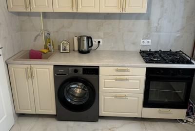 Apartament cu 3 camere decomandat în Crângași