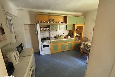 Vand apart.4 cam.la casa,cu 2 fam.in curte, st.140 mp.,pe str.Cuza Voda,100 ml. de faleza Muresului - 9