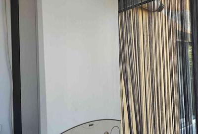 Apartament cu 3 camere în Central - 3