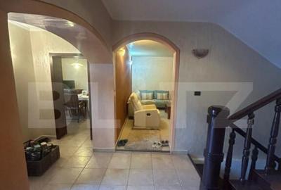 Casă cu 7 camere cu Teren 500 Mp în Lipovei