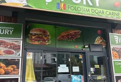 Spațiu comercial, de 118 mp, în Central - 4