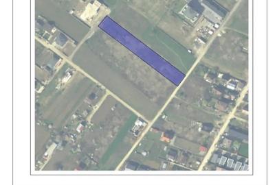 Teren de 3700 mp, în Central - 1