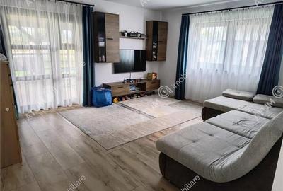 Casa individuala cu 4 camere terasa si teren 500 mp in Sura Mica Sibiu