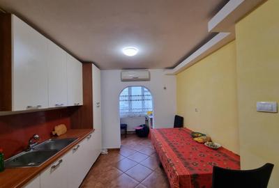 Zona Neagoe Voda- Martiri- Apartament decomandat/etaj 1/mob - 9