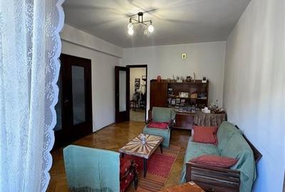 Vanzare apartament 3 camere superb | Cismigiu | etaj 2/6 | bloc 1958 | pozitie e - 3