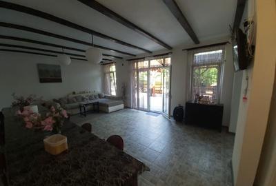 Casă cu 4 camere cu Teren 1500 Mp în Păușa - 7