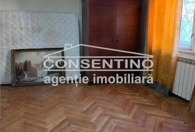 Casă cu 3 camere cu Teren 107 Mp în Central - 2