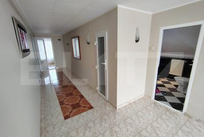 Casă individuală cu 7 camere cu Piscina în Mihai Viteazu - 13