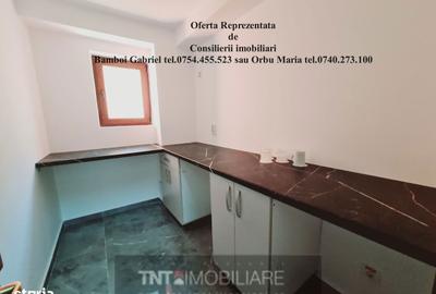 Apartament cu 2 camere decomandat în Piața Unirii