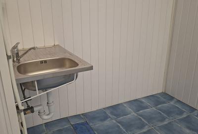 Spațiu comercial, de 30 mp, în Central - 3