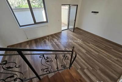 Casă cu 3 camere cu Teren 100 Mp în Prelungirea Ghencea - 15